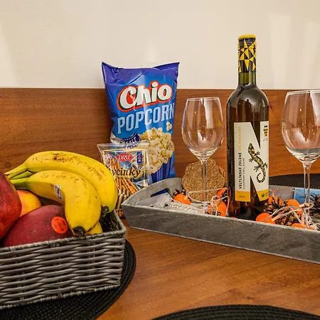 Paula F 302 דירה ולקה לומניקה