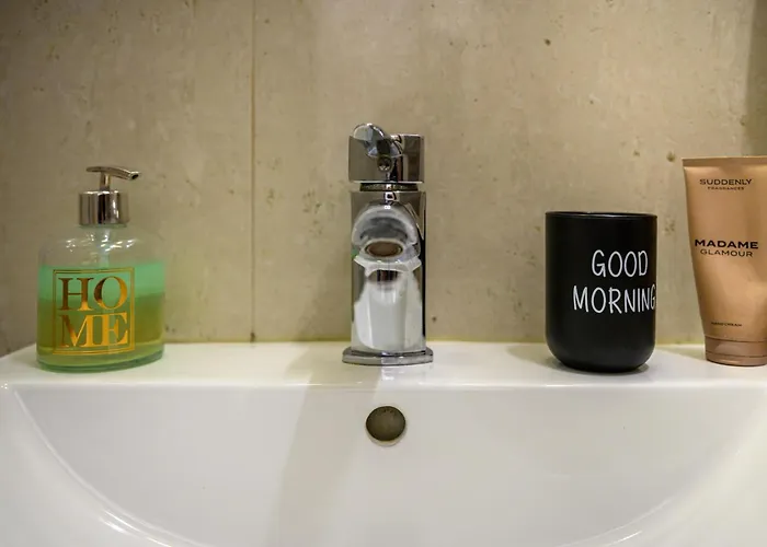 Paula F 302 아파트